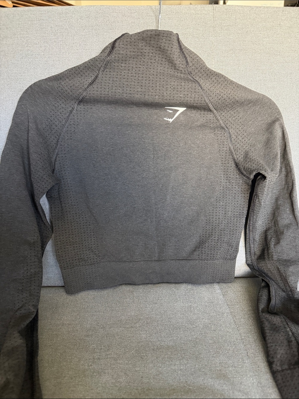 Gymshark crop top w turtle neck